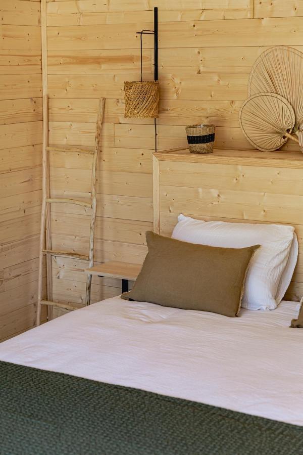 Les Lodges De Malbrough Aire-sur-la-Lys Esterno foto
