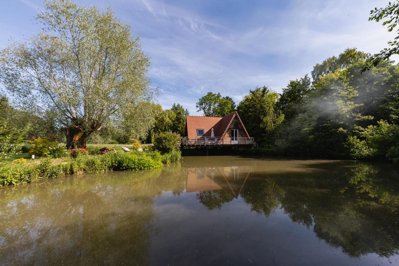 Les Lodges De Malbrough Aire-sur-la-Lys Esterno foto