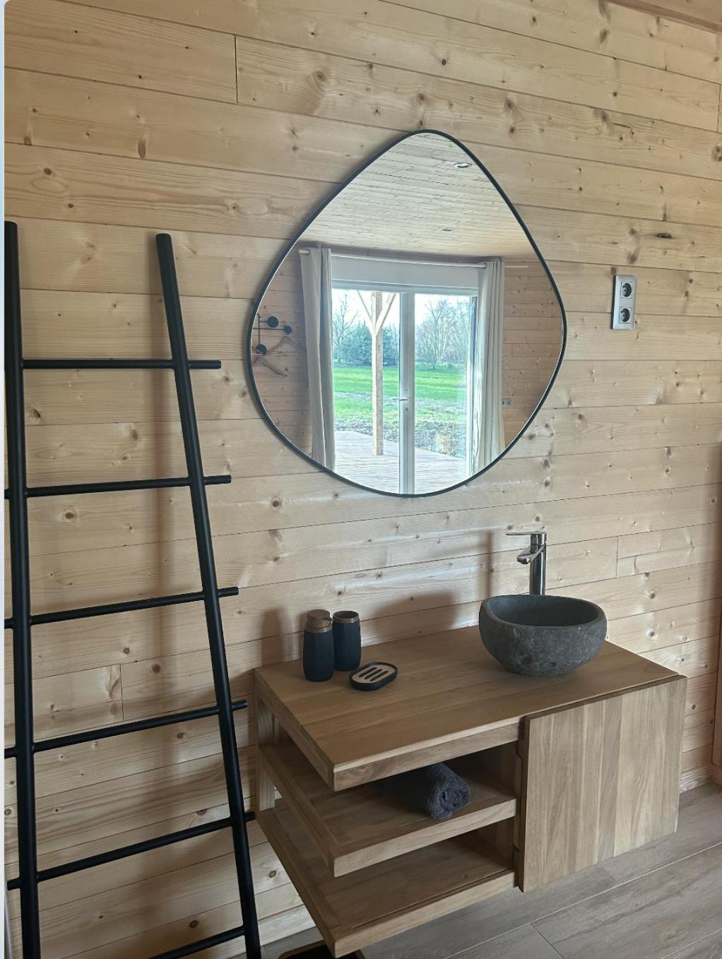 Les Lodges De Malbrough Aire-sur-la-Lys Esterno foto
