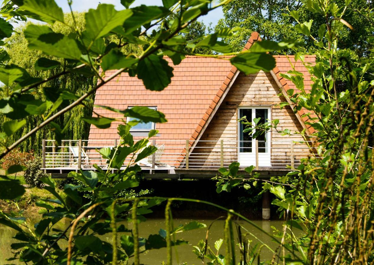 Les Lodges De Malbrough Aire-sur-la-Lys Esterno foto